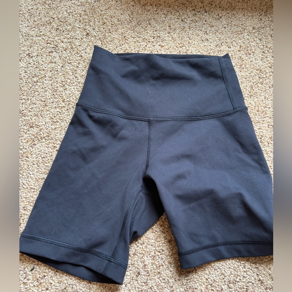Lululemon wonder train biker shorts(2)